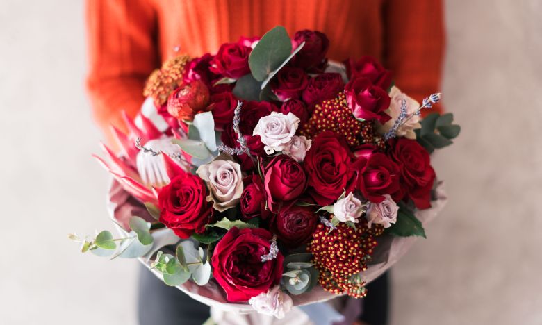 Valentins-Special: Mit diesen 3 Tricks halten deine Schnittblumen ewig!