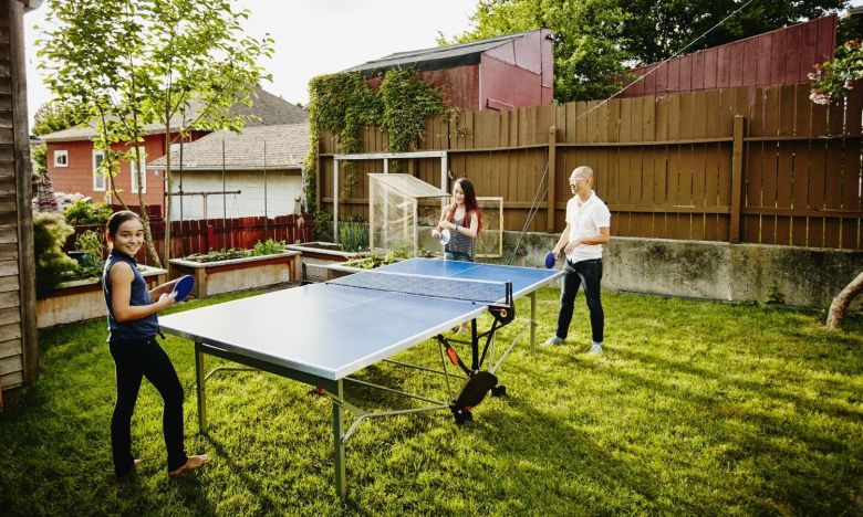 Tischtennisplatte im Garten? Dann probiert unbedingt DIESE Spiele aus