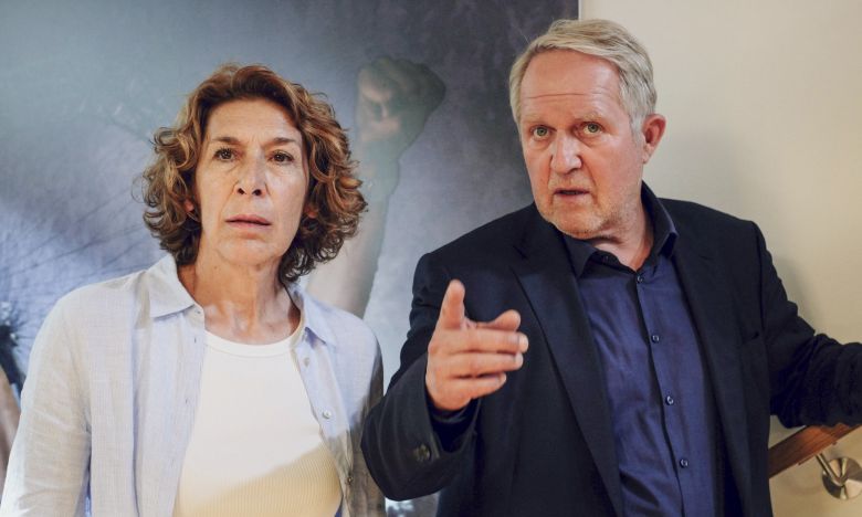 Tatort Wien Adele Neuhauser Darum Hat Sie Sich Hypnotisieren Lassen Tv Digital